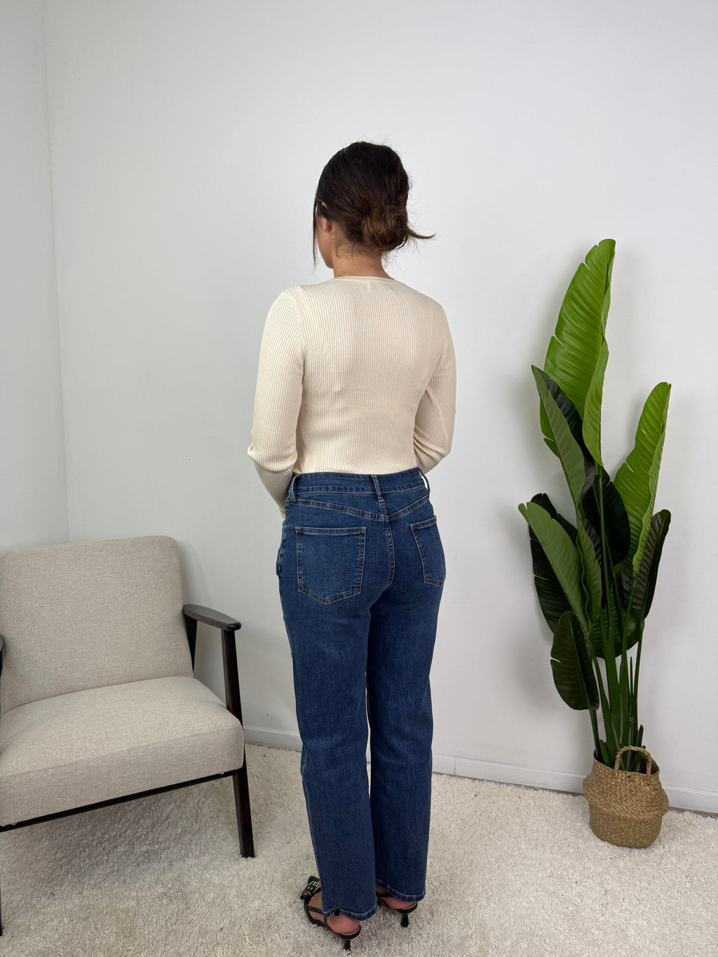 Body Isaline