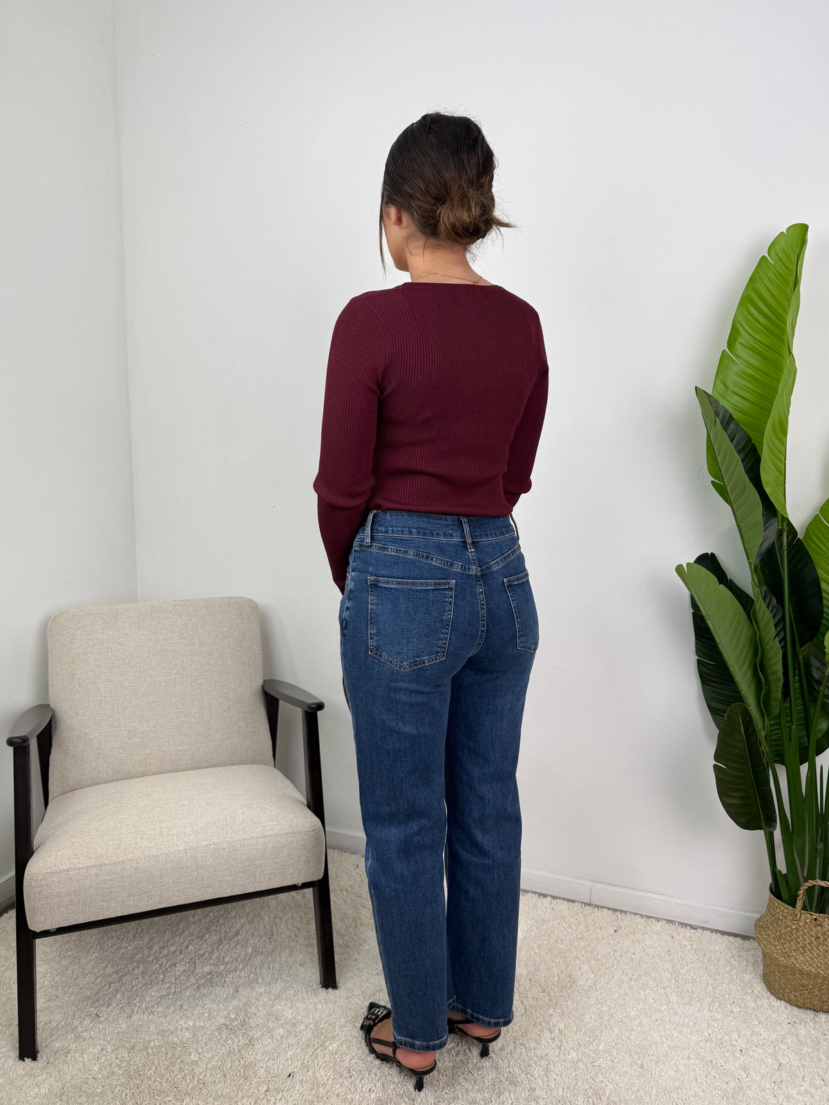 Body Isaline