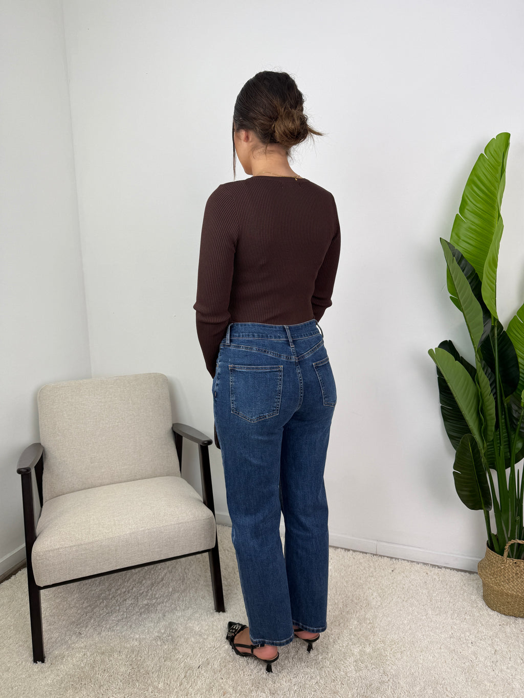 Body Isaline