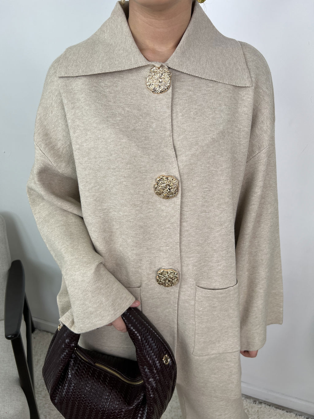 Ensemble à boutons dorés Elysia