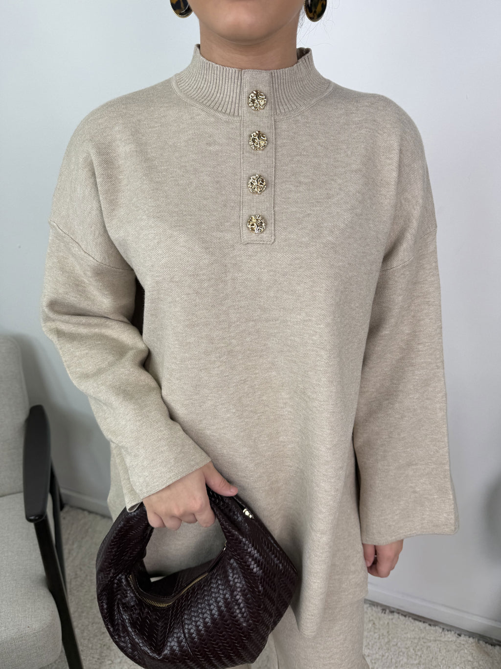 Ensemble Jade – Maille à boutons dorés