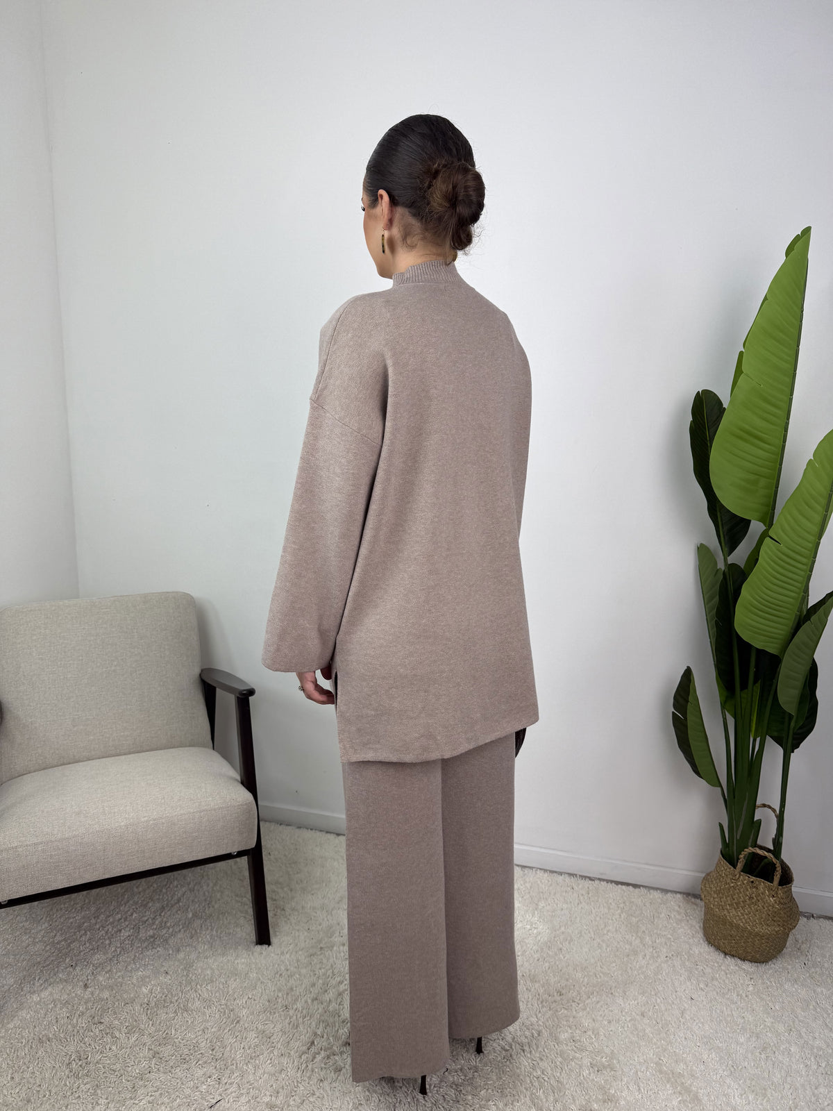 Ensemble Jade – Maille à boutons dorés